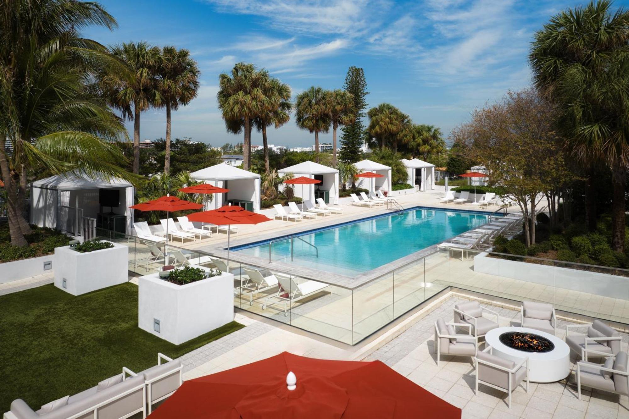 Residence Inn By Marriott Miami Beach Surfside Exterior photo