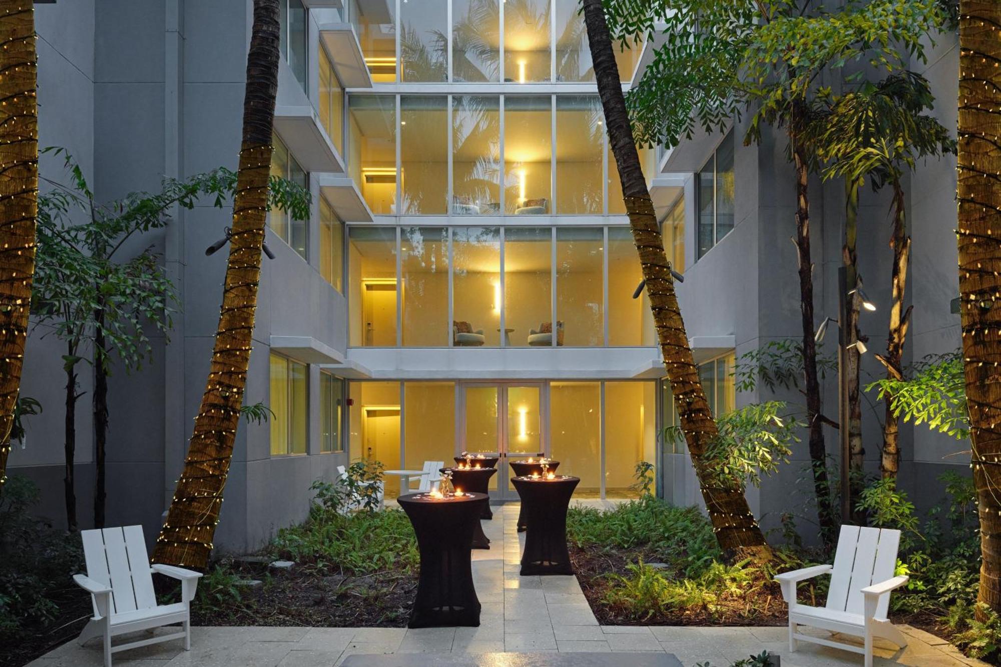 Residence Inn By Marriott Miami Beach Surfside Exterior photo
