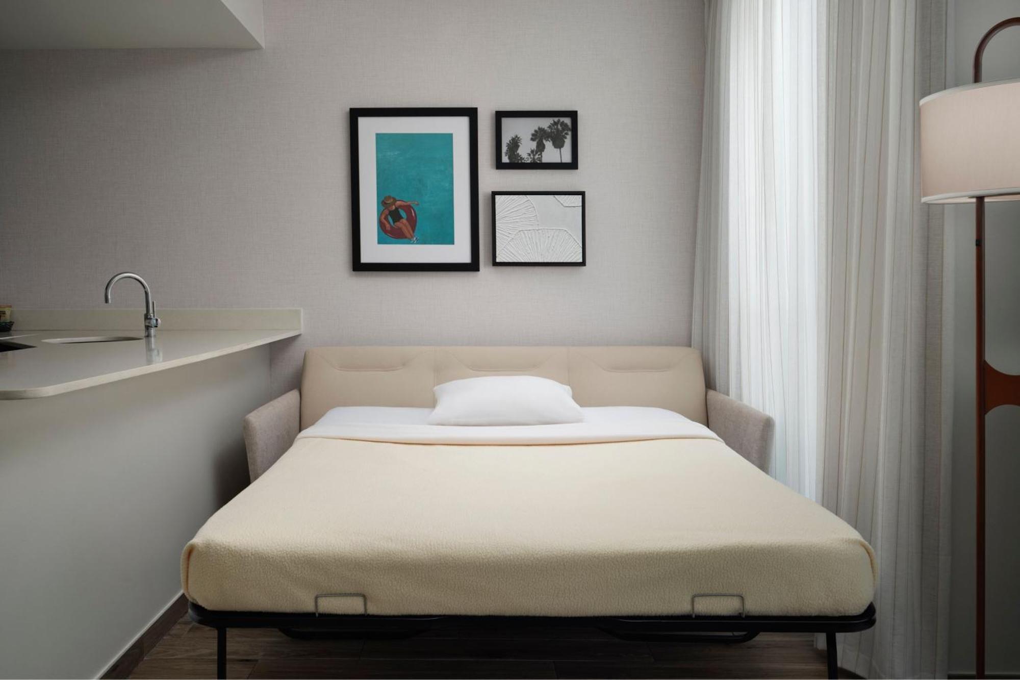 Residence Inn By Marriott Miami Beach Surfside Exterior photo